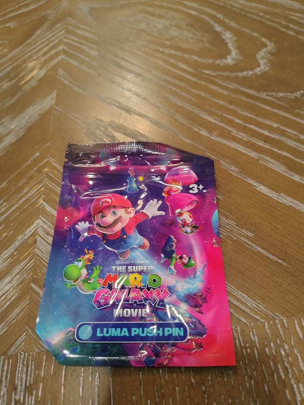 Super Mario Galaxy Luma Push Pin - Sealed!